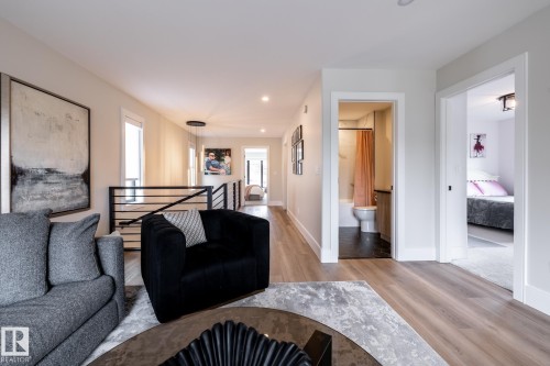 9503 142 Street, Edmonton, AB - Indoor Photo Showing Living Room