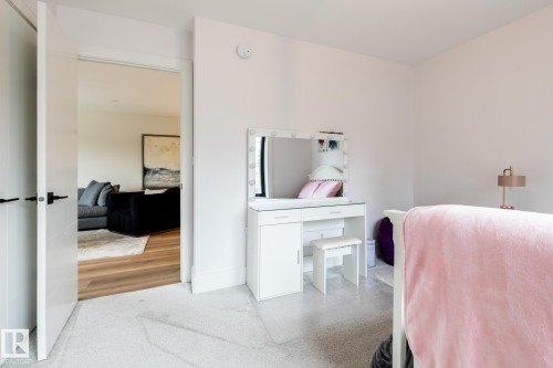 9503 142 Street, Edmonton, AB - Indoor