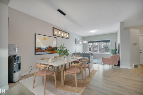 8021 Orchards Green, Edmonton, AB - Indoor Photo Showing Dining Room