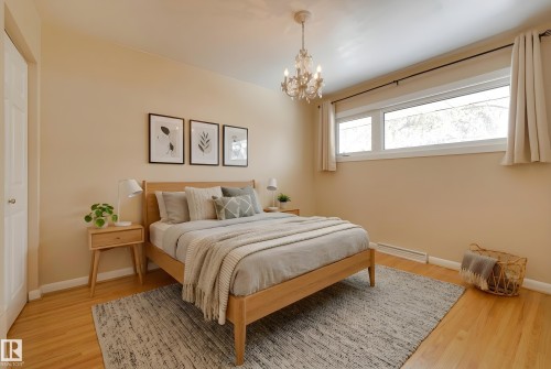 15914 92A Avenue, Edmonton, AB - Indoor Photo Showing Bedroom