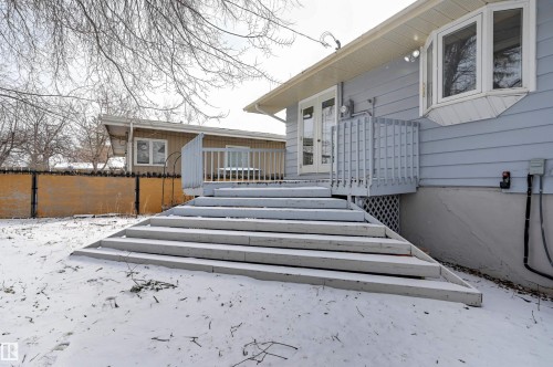 15914 92A Avenue, Edmonton, AB - Outdoor With Exterior