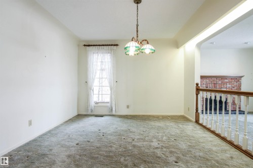9539 88 Avenue, Edmonton, AB - Indoor Photo Showing Other Room