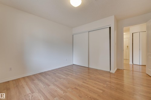 106 11915 106 Avenue, Edmonton, AB - Indoor Photo Showing Other Room