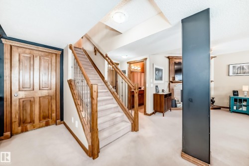 9 Linksview Cv, Spruce Grove, AB - Indoor Photo Showing Other Room