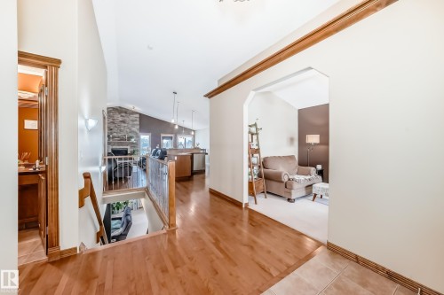 9 Linksview Cv, Spruce Grove, AB - Indoor Photo Showing Other Room