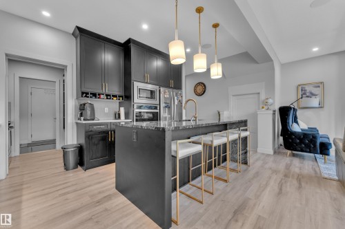 5213 22A Avenue, Edmonton, AB - Indoor Photo Showing Kitchen With Upgraded Kitchen