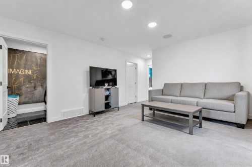 5213 22A Avenue, Edmonton, AB - Indoor Photo Showing Living Room