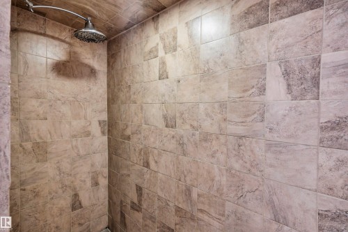 13012 79 Street, Edmonton, AB - Indoor Photo Showing Bathroom