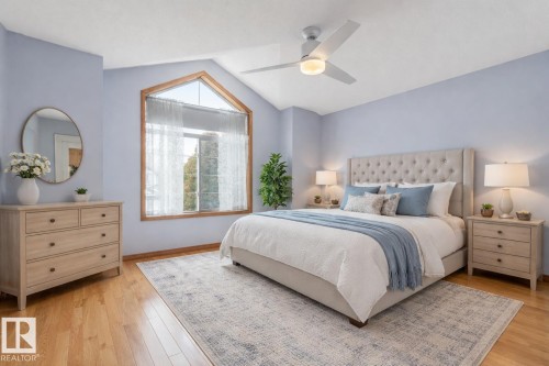 11704 11 Avenue, Edmonton, AB - Indoor Photo Showing Bedroom