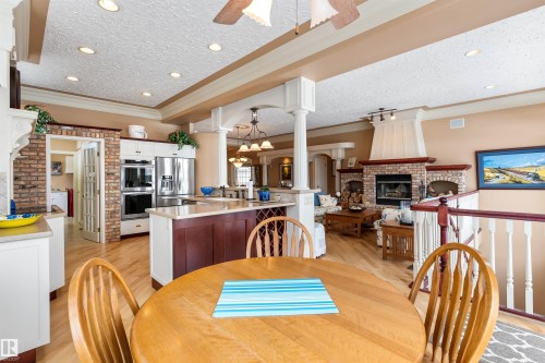 4 Placer Close, St. Albert, AB - Indoor Photo Showing Dining Room