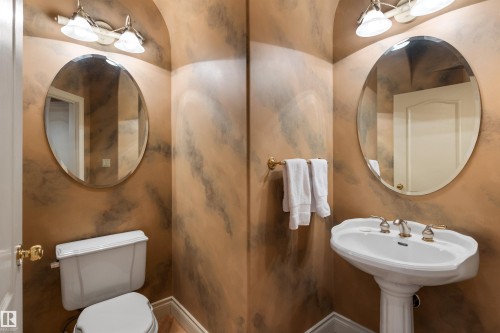 4 Placer Close, St. Albert, AB - Indoor Photo Showing Bathroom