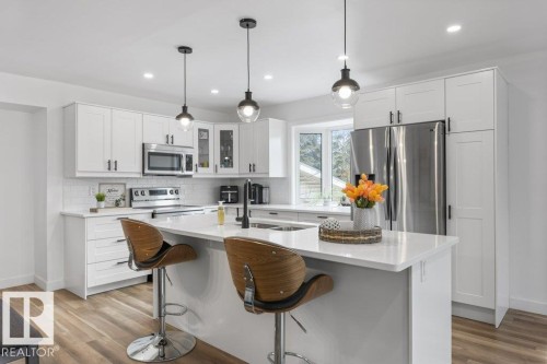 12 Abel Place, St. Albert, AB - Indoor Photo Showing Kitchen With Stainless Steel Kitchen With Upgraded Kitchen