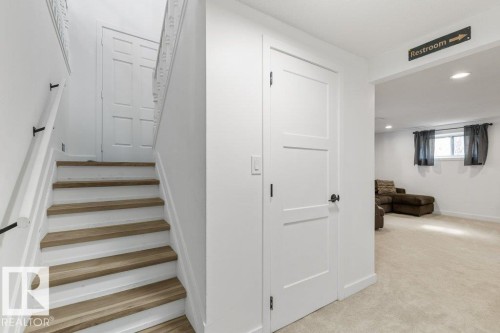 12 Abel Place, St. Albert, AB - Indoor Photo Showing Other Room