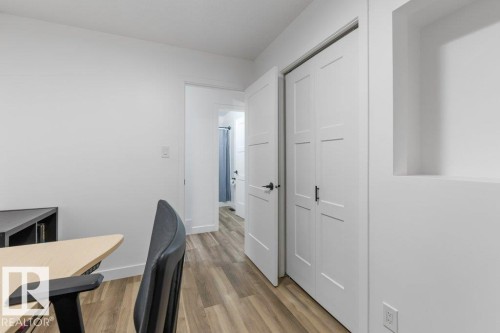 12 Abel Place, St. Albert, AB - Indoor