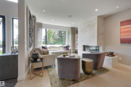 13508 Ravine Drive, Edmonton, AB - Indoor