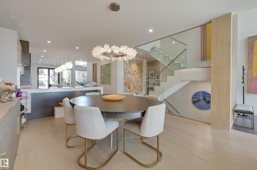 13508 Ravine Drive, Edmonton, AB - Indoor Photo Showing Dining Room