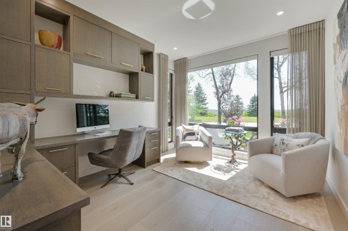 13508 Ravine Drive, Edmonton, AB - Indoor Photo Showing Other Room