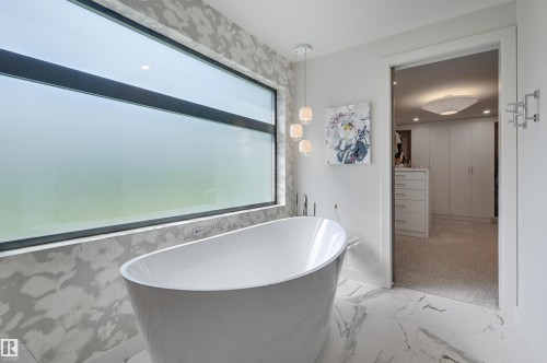 13508 Ravine Drive, Edmonton, AB - Indoor Photo Showing Bathroom