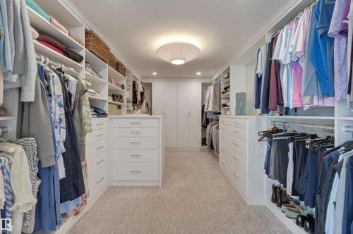 13508 Ravine Drive, Edmonton, AB - Indoor With Storage