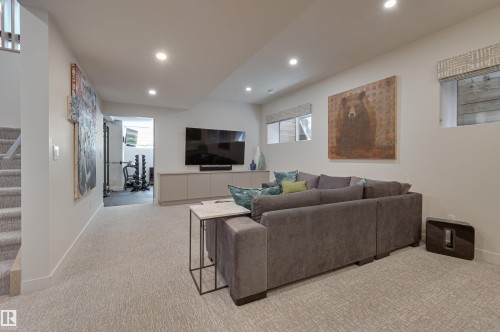 13508 Ravine Drive, Edmonton, AB - Indoor