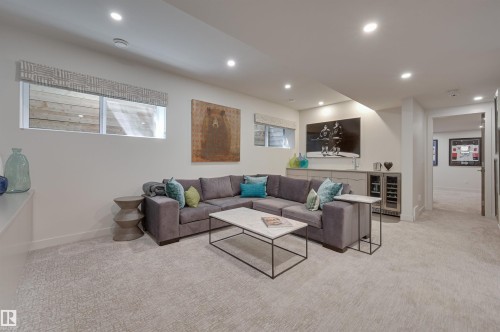 13508 Ravine Drive, Edmonton, AB - Indoor