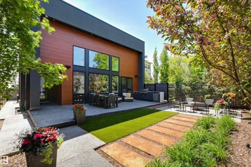 13508 Ravine Drive, Edmonton, AB - Outdoor