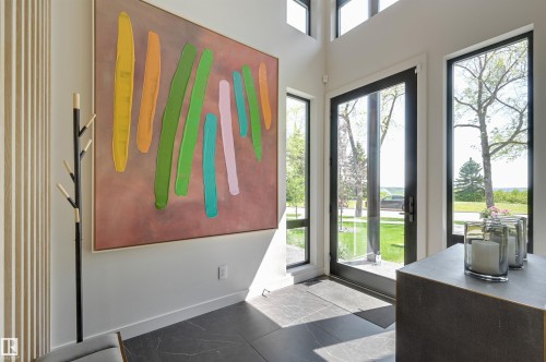 13508 Ravine Drive, Edmonton, AB - Indoor