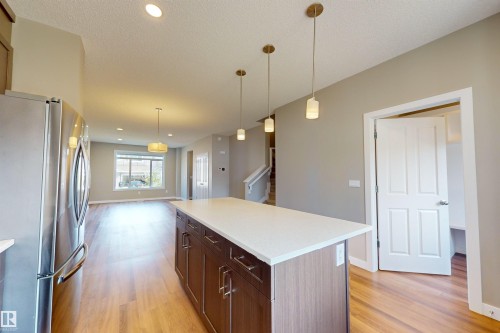 3704 2 Street, Edmonton, AB - Indoor Photo Showing Kitchen