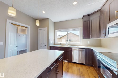 3704 2 Street, Edmonton, AB - Indoor Photo Showing Kitchen With Stainless Steel Kitchen
