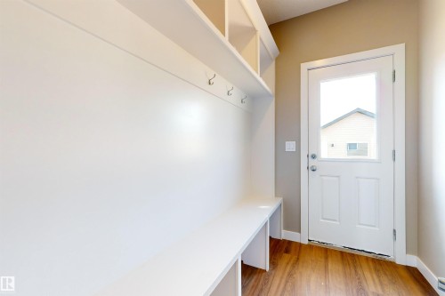3704 2 Street, Edmonton, AB - Indoor Photo Showing Other Room