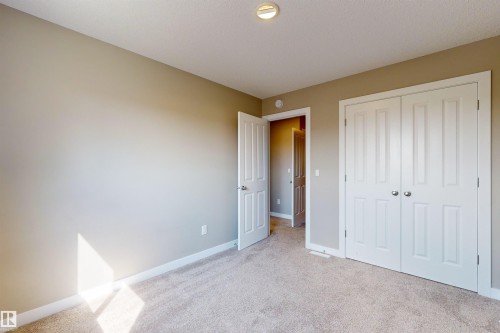 3704 2 Street, Edmonton, AB - Indoor