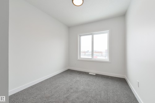 49 18120 28 Ave, Edmonton, AB - Indoor Photo Showing Other Room
