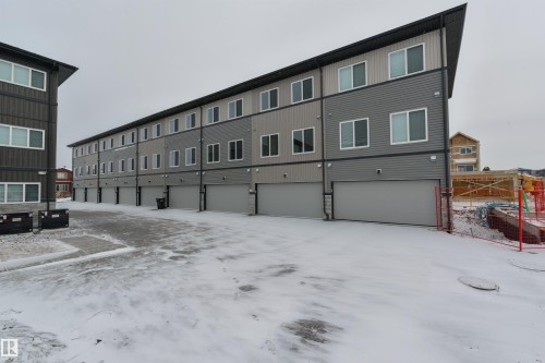 49 18120 28 Ave, Edmonton, AB - Outdoor