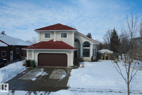 458 RIVERPARK Drive  Fort Saskatchewan, AB T8L 3X3