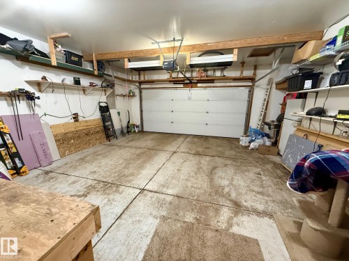 458 Riverpark Drive, Fort Saskatchewan, AB - Indoor Photo Showing Garage
