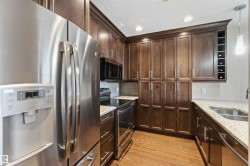 212 11080 ELLERSLIE Road  Edmonton, AB T6W 2C2