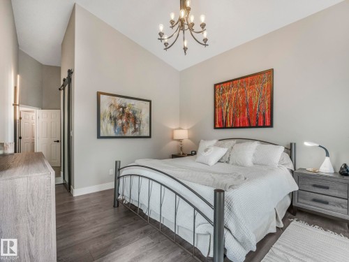 14 Eldon Court, St. Albert, AB - Indoor Photo Showing Bedroom