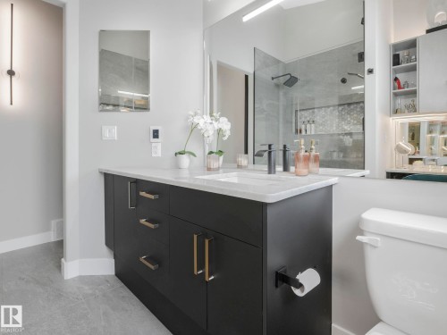 14 Eldon Court, St. Albert, AB - Indoor Photo Showing Bathroom
