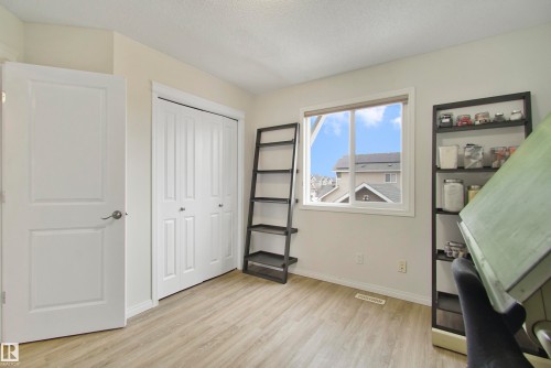 2028 74 Street, Edmonton, AB - Indoor