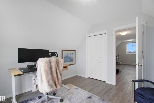 2028 74 Street, Edmonton, AB - Indoor