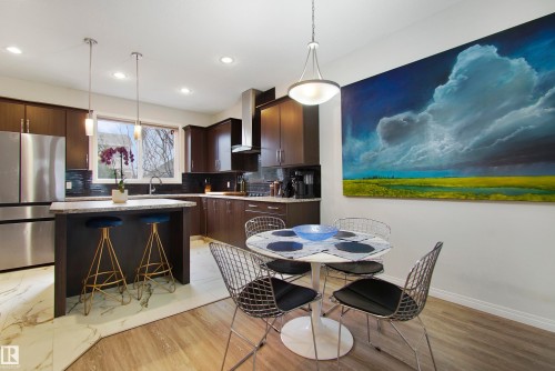 2028 74 Street, Edmonton, AB - Indoor