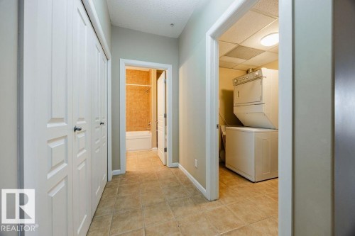 217 160 Magrath Road, Edmonton, AB - Indoor Photo Showing Laundry Room