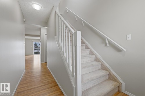 5913 164 Avenue, Edmonton, AB - Indoor Photo Showing Other Room