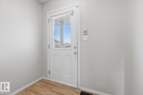 5913 164 Avenue, Edmonton, AB - Indoor Photo Showing Other Room