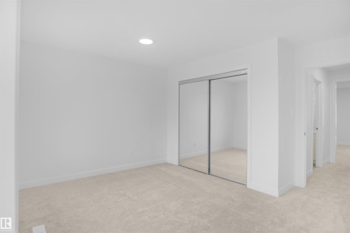 13132 214 Street, Edmonton, AB - Indoor Photo Showing Other Room
