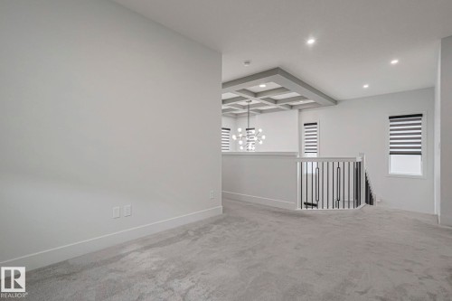 7446 Colonel Mewburn Road, Edmonton, AB - Indoor