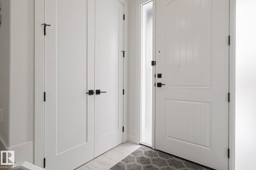 7446 Colonel Mewburn Road, Edmonton, AB - Indoor Photo Showing Other Room