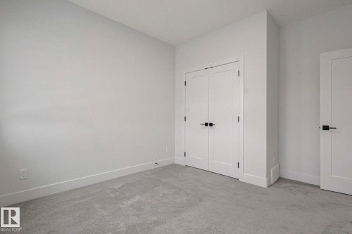 7446 Colonel Mewburn Road, Edmonton, AB - Indoor Photo Showing Other Room