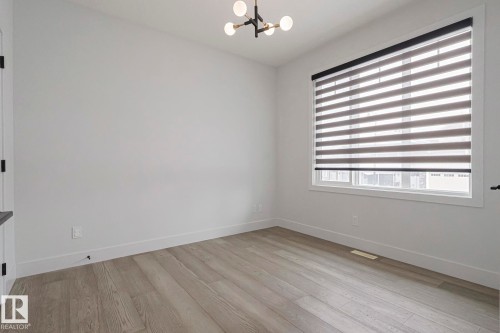 7446 Colonel Mewburn Road, Edmonton, AB - Indoor Photo Showing Other Room