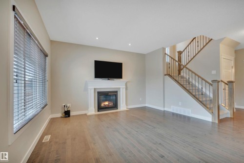 15807 18 Avenue, Edmonton, AB - Indoor With Fireplace